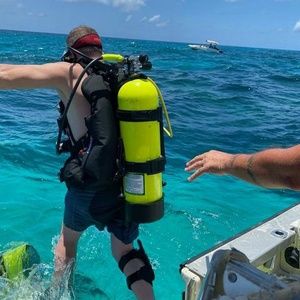 Meet your Posher, Chad